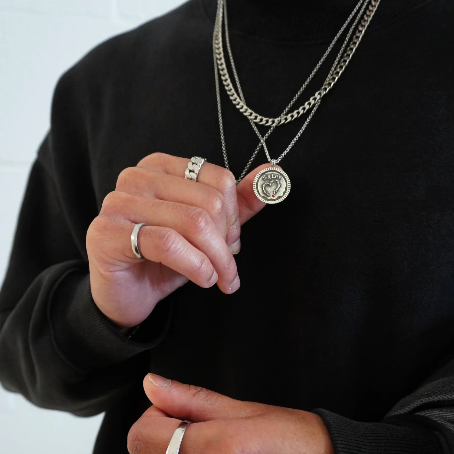 BROKEN Pendant + Chain