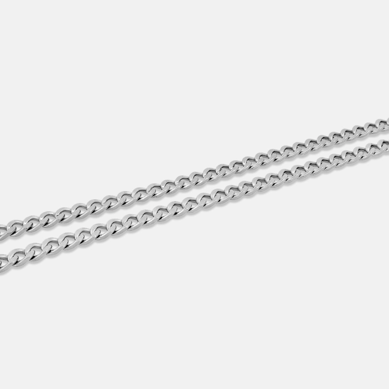 close up of 925 silver cuban link chain