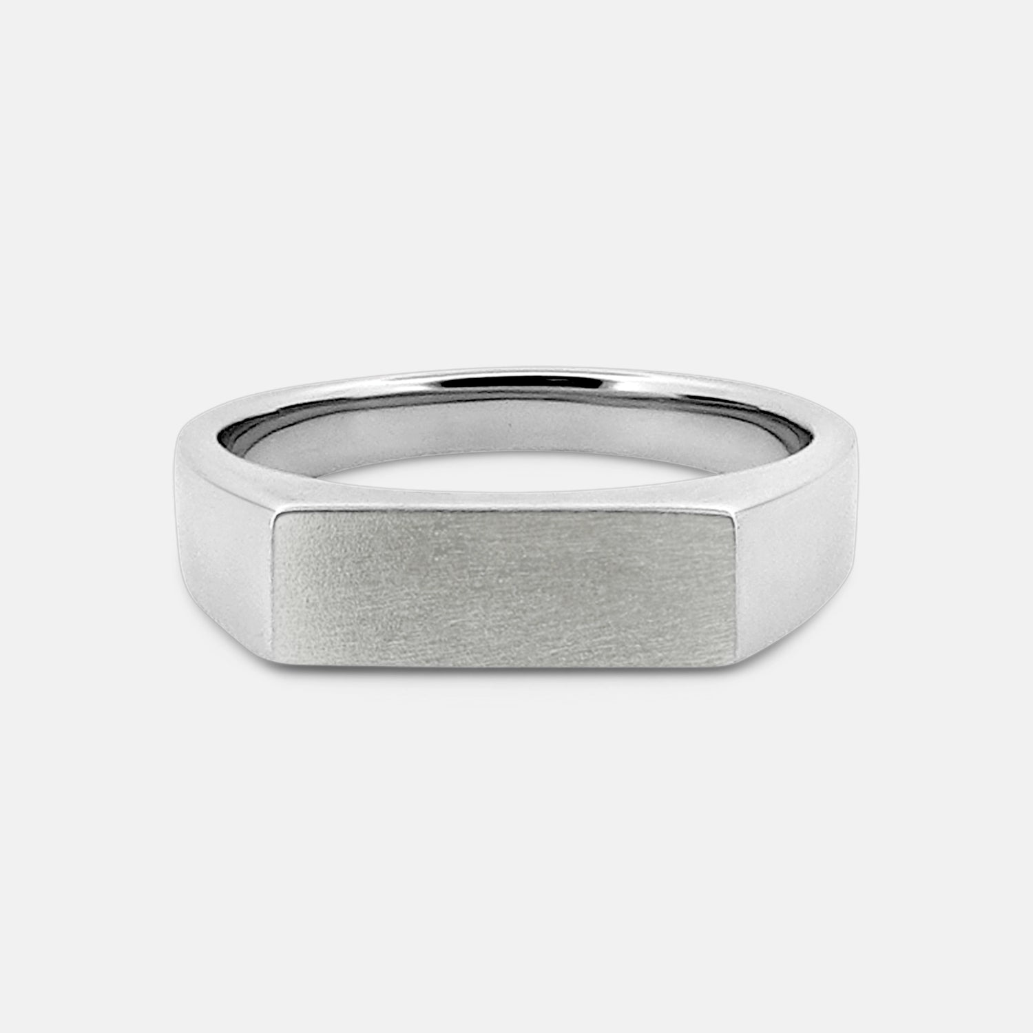 front view of 925 silver rhodium plated rectangular signet ring